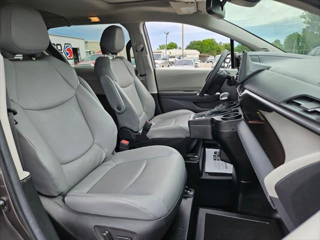 2024 Toyota Sienna XLE 8 Passenger