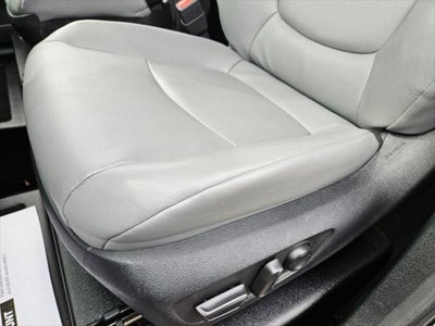 2024 Toyota Sienna XLE 8 Passenger