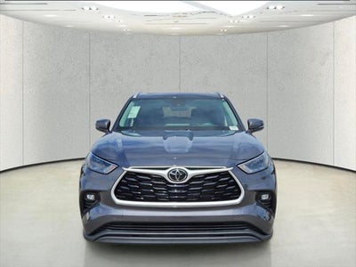 2025 Toyota Highlander Hybrid XLE