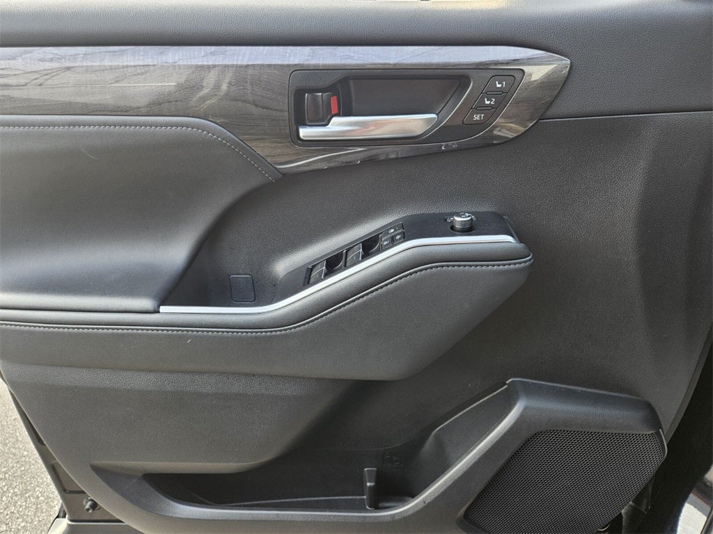 2024 Toyota Highlander Limited