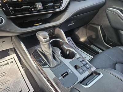 2024 Toyota Highlander Limited