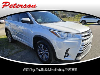 2018 Toyota Highlander Base