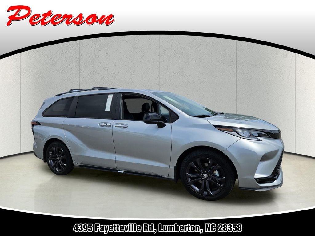 2025 Toyota Sienna XSE 7 Passenger