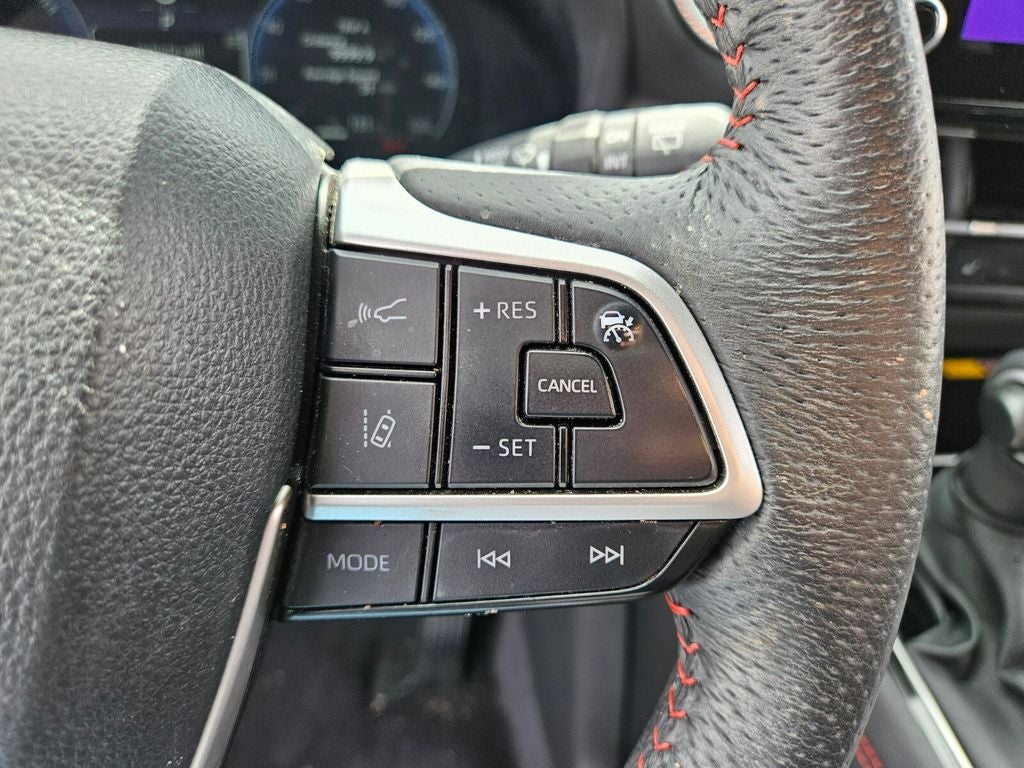 2025 Toyota Sienna XSE 7 Passenger