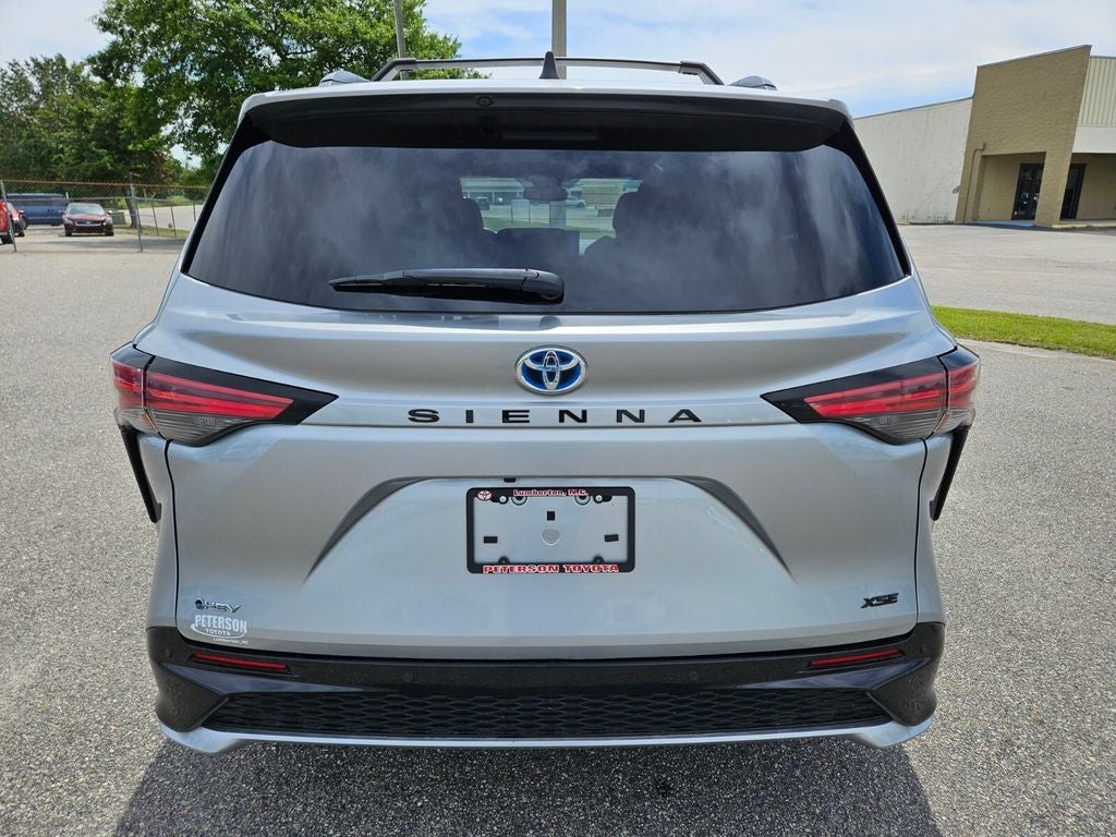 2025 Toyota Sienna XSE 7 Passenger