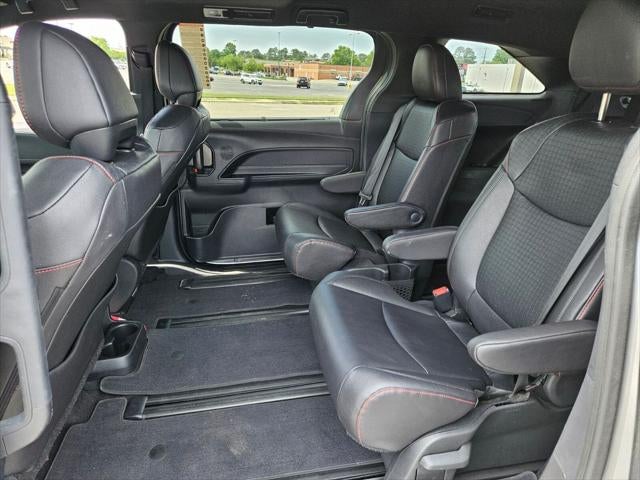 2025 Toyota Sienna XSE 7 Passenger