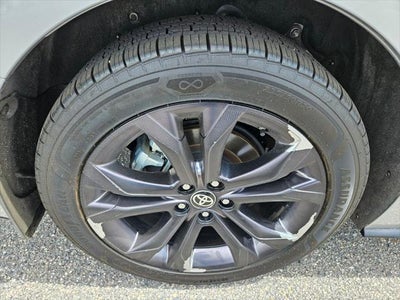 2025 Toyota Sienna XSE 7 Passenger