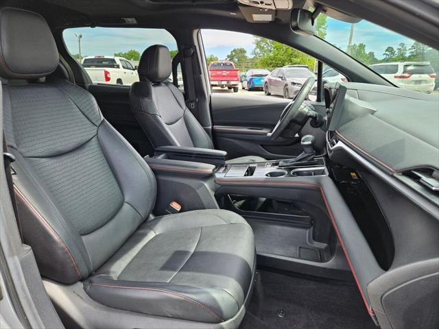 2025 Toyota Sienna XSE 7 Passenger