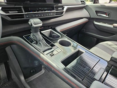 2025 Toyota Sienna XSE 7 Passenger
