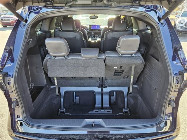 2025 Toyota Sienna XSE 7 Passenger