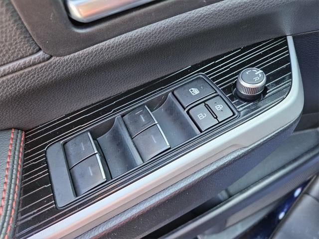 2025 Toyota Sienna XSE 7 Passenger