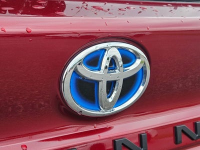 2024 Toyota Sienna XLE 8 Passenger