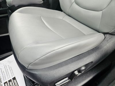 2024 Toyota Sienna XLE 8 Passenger