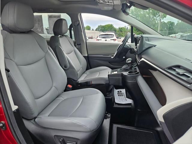 2024 Toyota Sienna XLE 8 Passenger