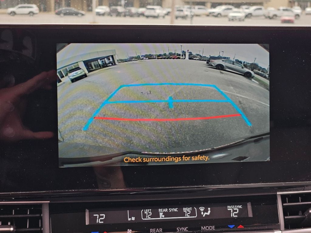 2025 Toyota Sienna XLE 8 Passenger