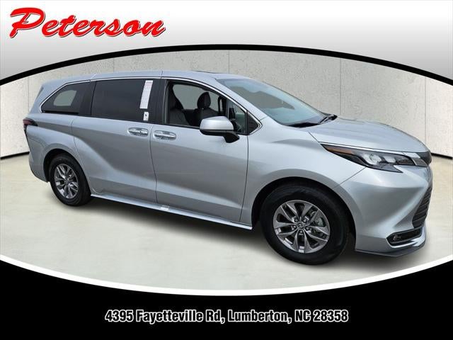 2025 Toyota Sienna XLE 8 Passenger