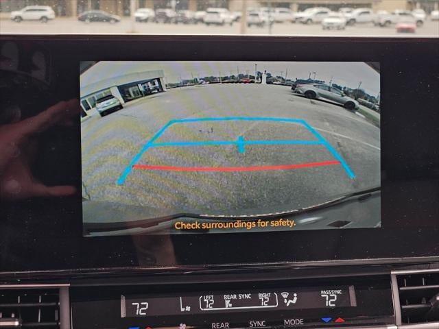 2025 Toyota Sienna XLE 8 Passenger