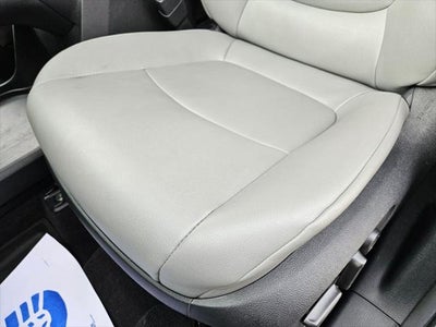 2025 Toyota Sienna XLE 8 Passenger