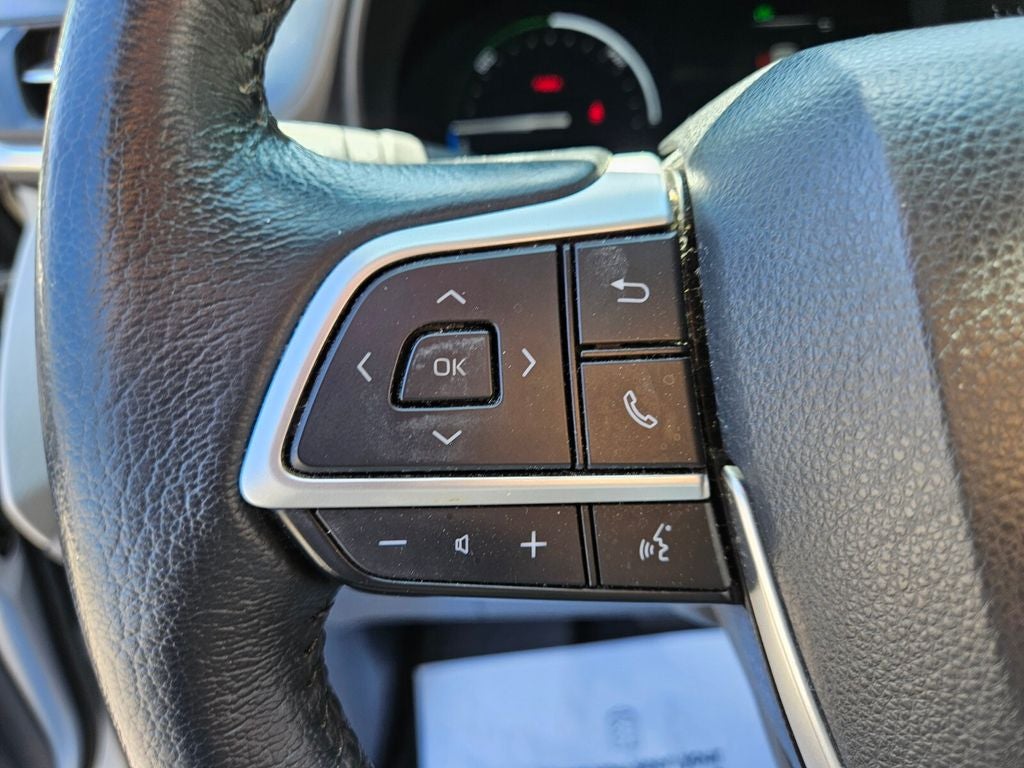 2022 Toyota Sienna XLE 8 Passenger