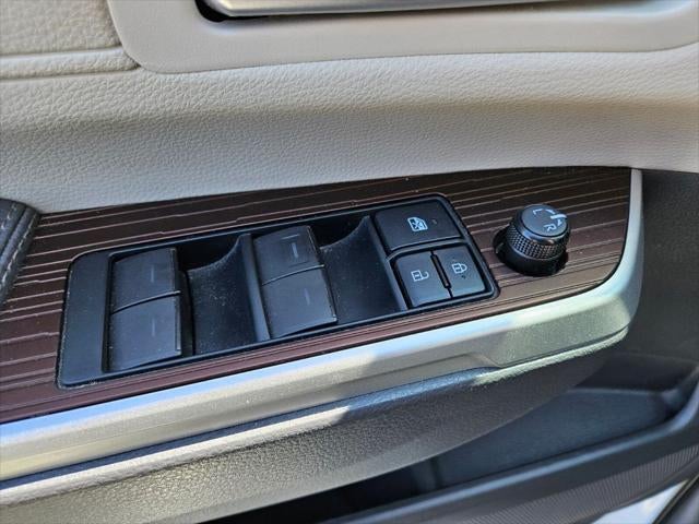 2022 Toyota Sienna XLE 8 Passenger