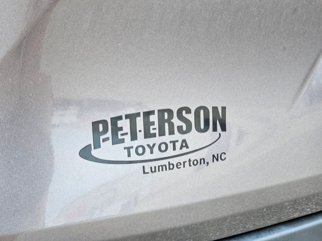 2021 Toyota Sienna XLE 8 Passenger