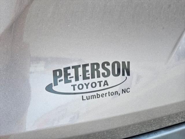 2021 Toyota Sienna XLE 8 Passenger