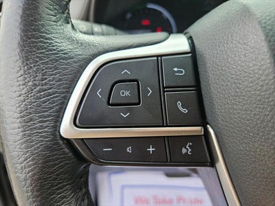 2021 Toyota Sienna XLE 8 Passenger