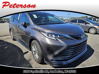 2021 Toyota Sienna Limited 7 Passenger FWD