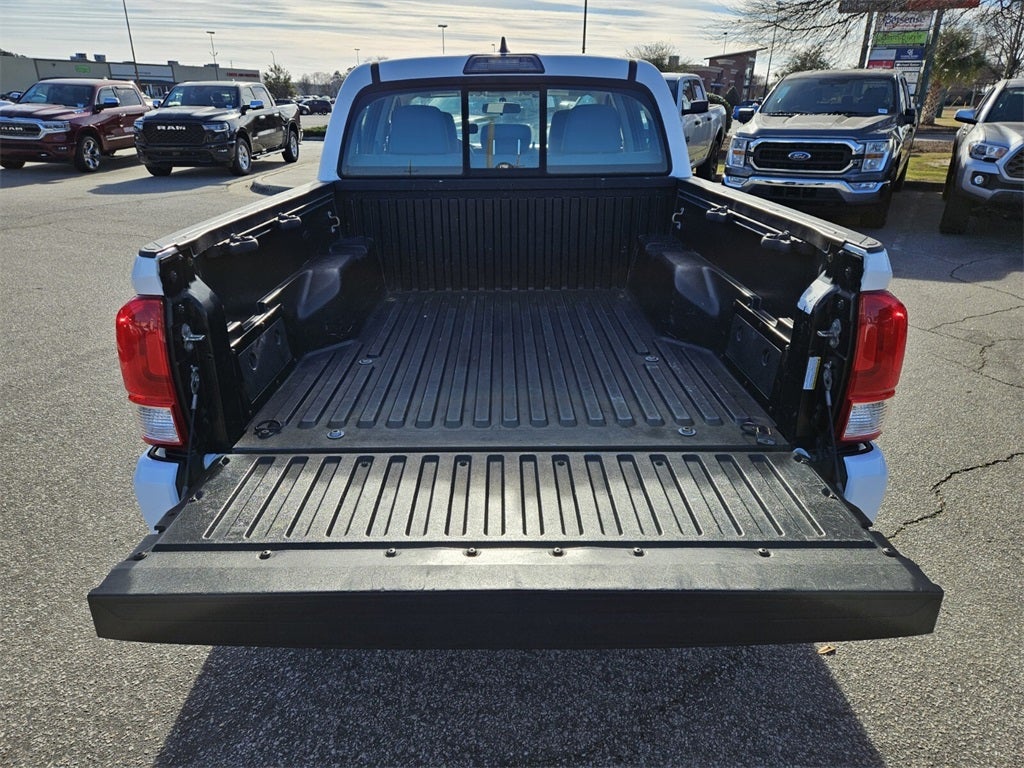 2017 Toyota Tacoma SR