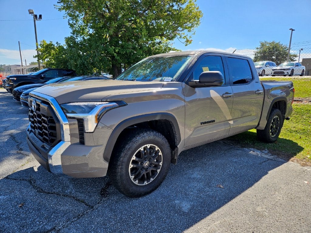 2026 Toyota Tundra SR5 4WD