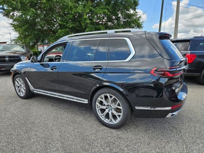 2025 BMW X7 xDrive40i