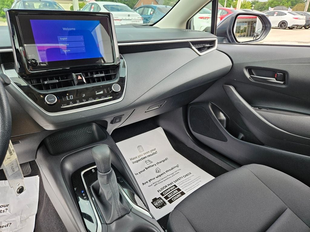 2025 Toyota Corolla LE