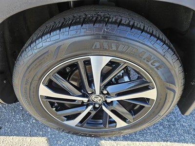 2025 Toyota Corolla Cross Hybrid XSE