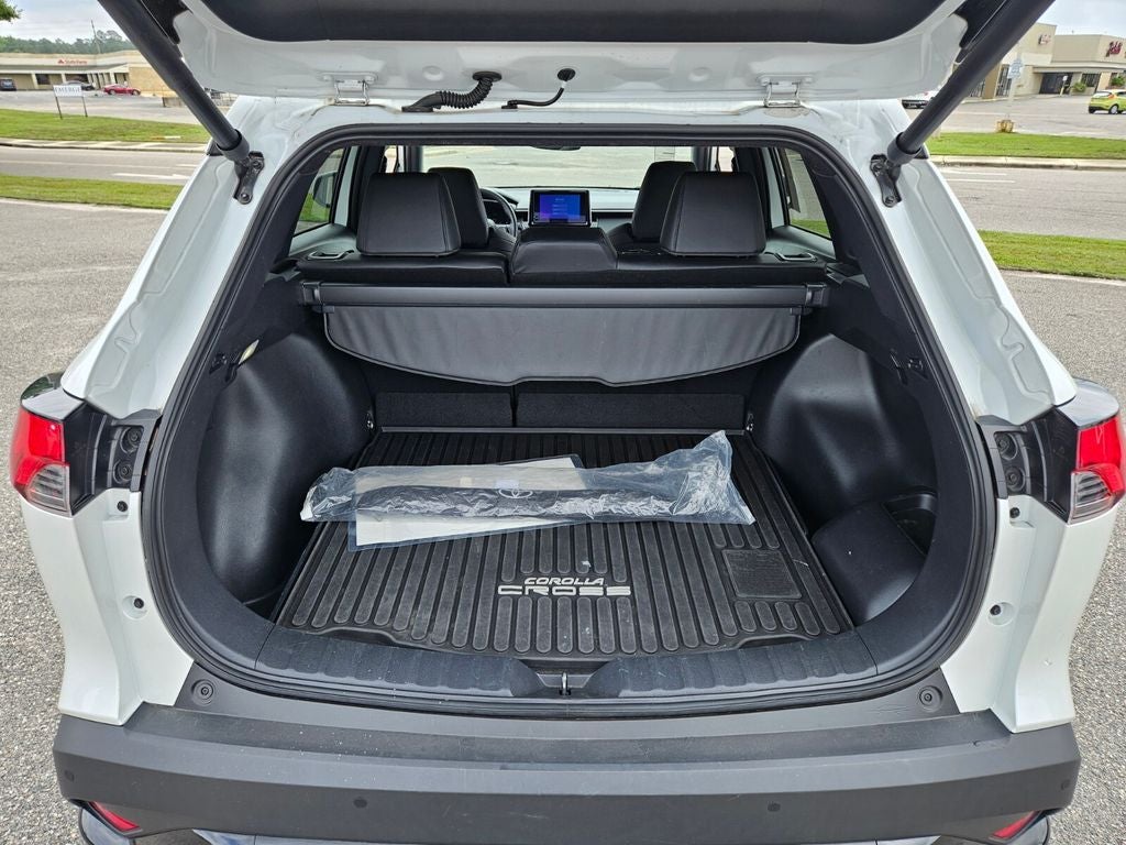 2024 Toyota Corolla Cross Hybrid XSE