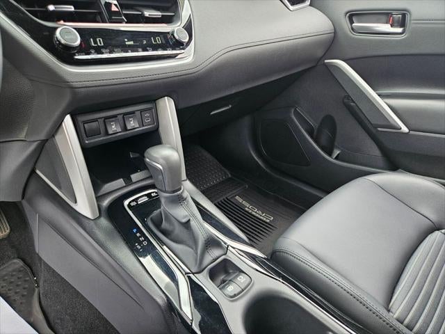 2024 Toyota Corolla Cross Hybrid XSE