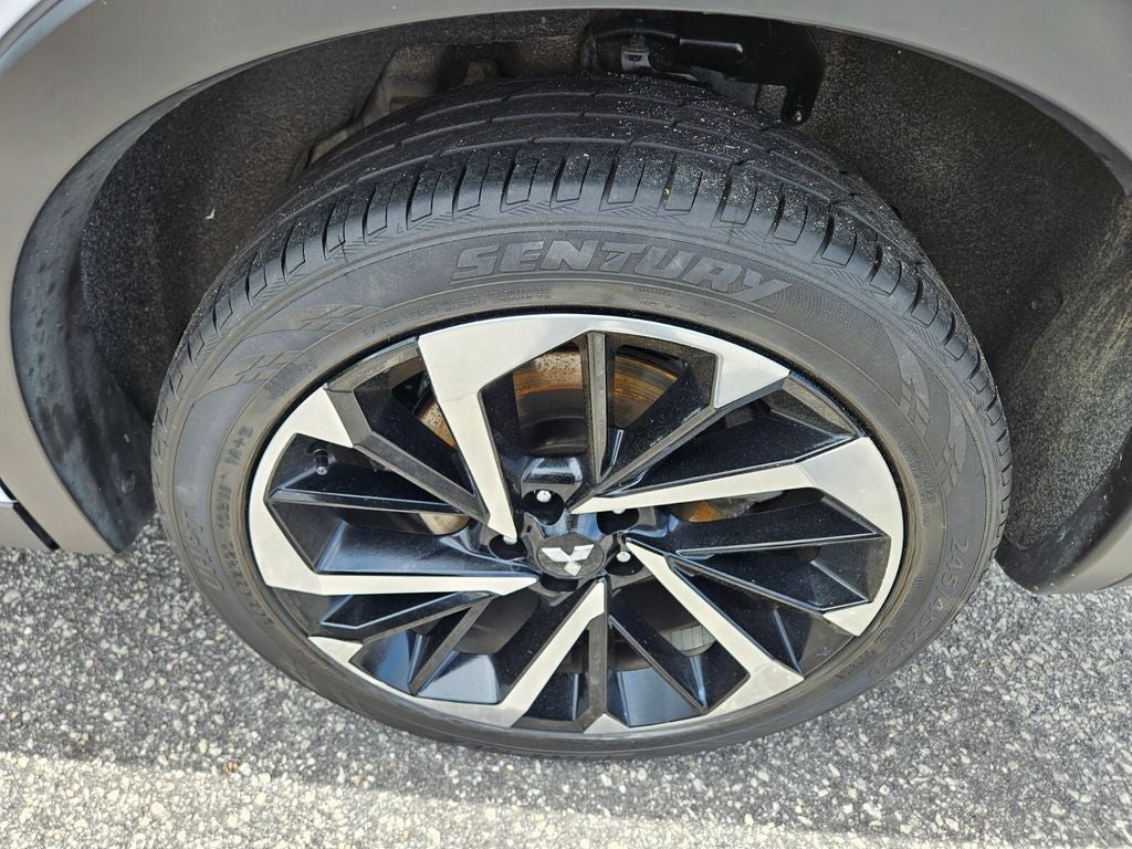 2024 Mitsubishi Outlander SE Black Edition
