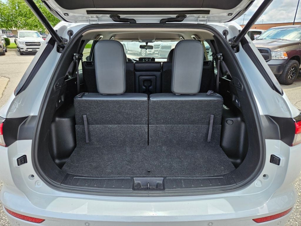2024 Mitsubishi Outlander SE Black Edition