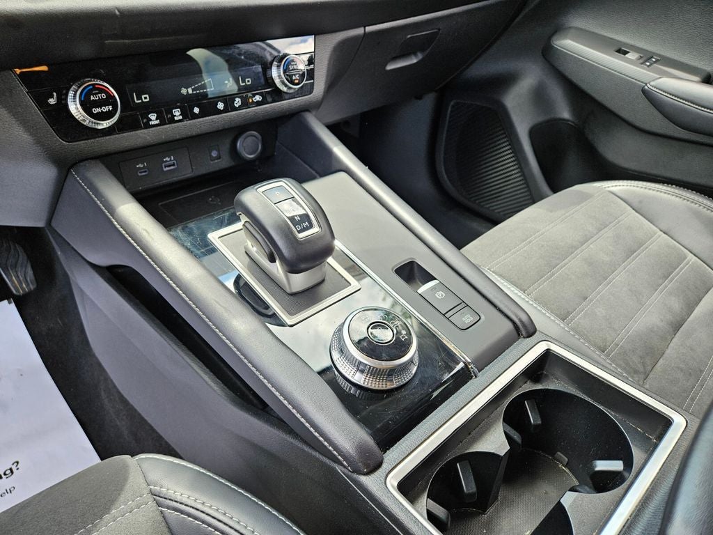 2024 Mitsubishi Outlander SE Black Edition