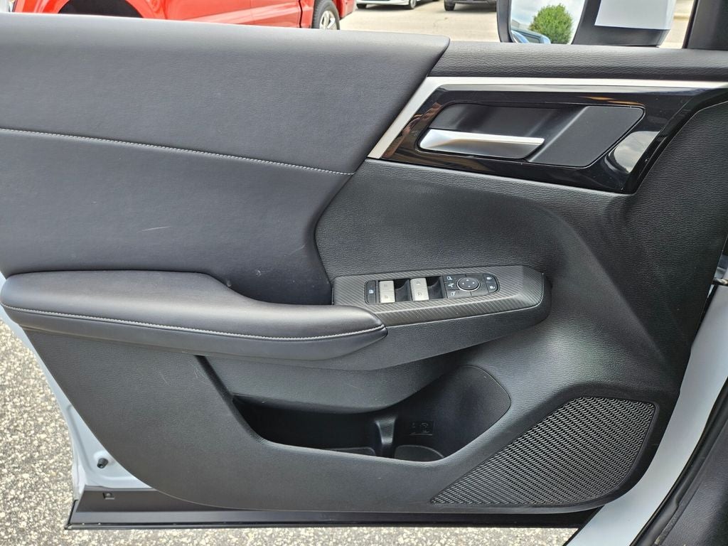 2024 Mitsubishi Outlander SE Black Edition