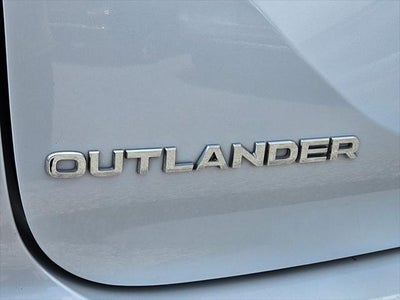 2024 Mitsubishi Outlander SE Black Edition
