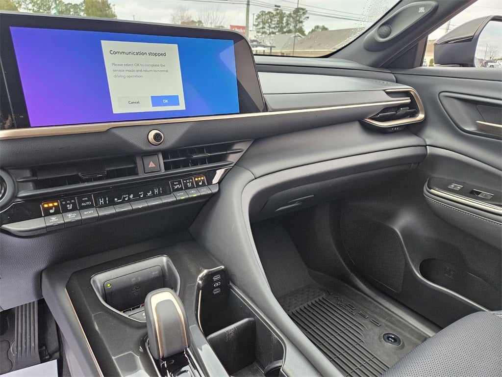 2024 Toyota Crown Platinum