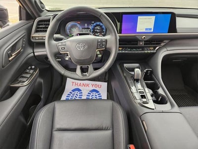 2024 Toyota Crown Platinum