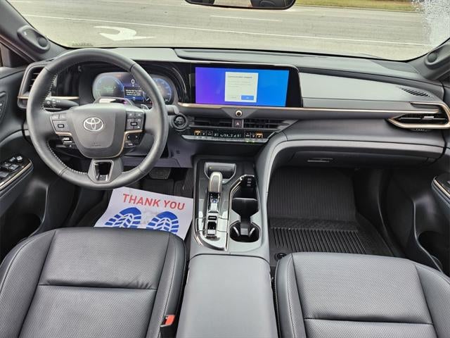 2024 Toyota Crown Platinum