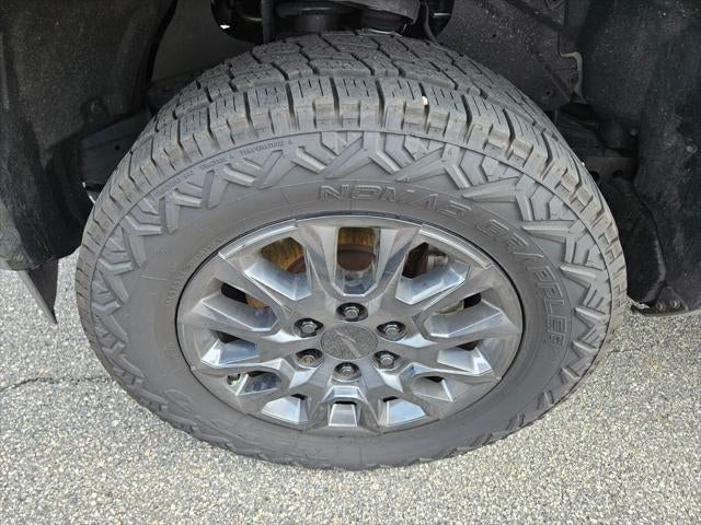 2025 Toyota 4Runner SR5 4WD