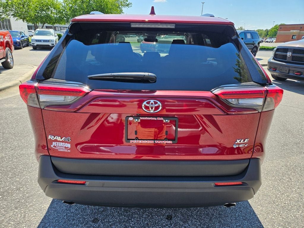 2025 Toyota RAV4 Hybrid XLE