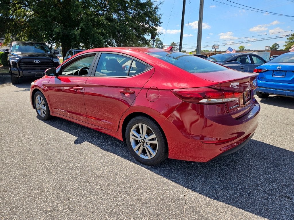 2018 Hyundai Elantra SEL FWD