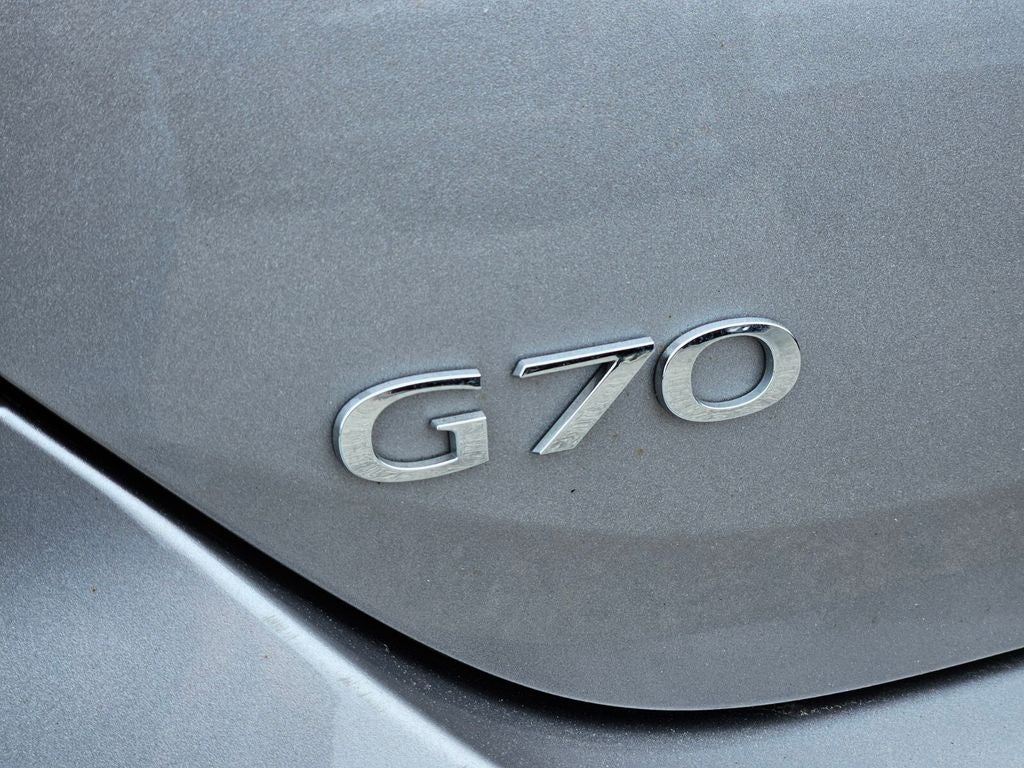 2025 Genesis G70 2.5T