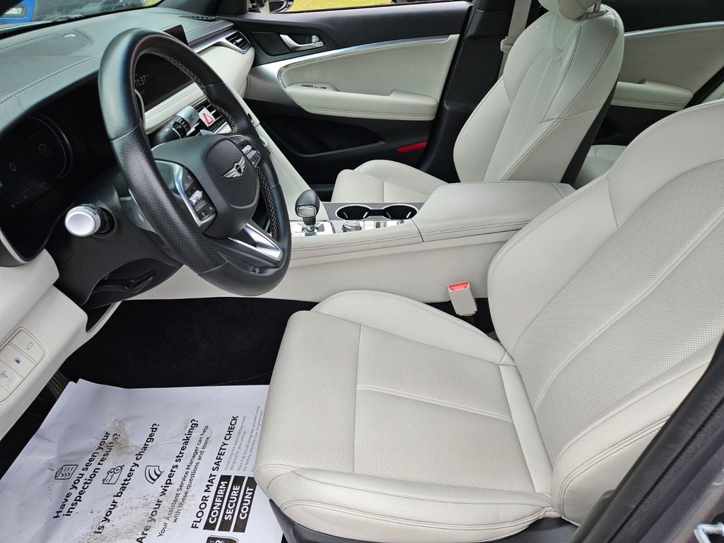 2025 Genesis G70 2.5T