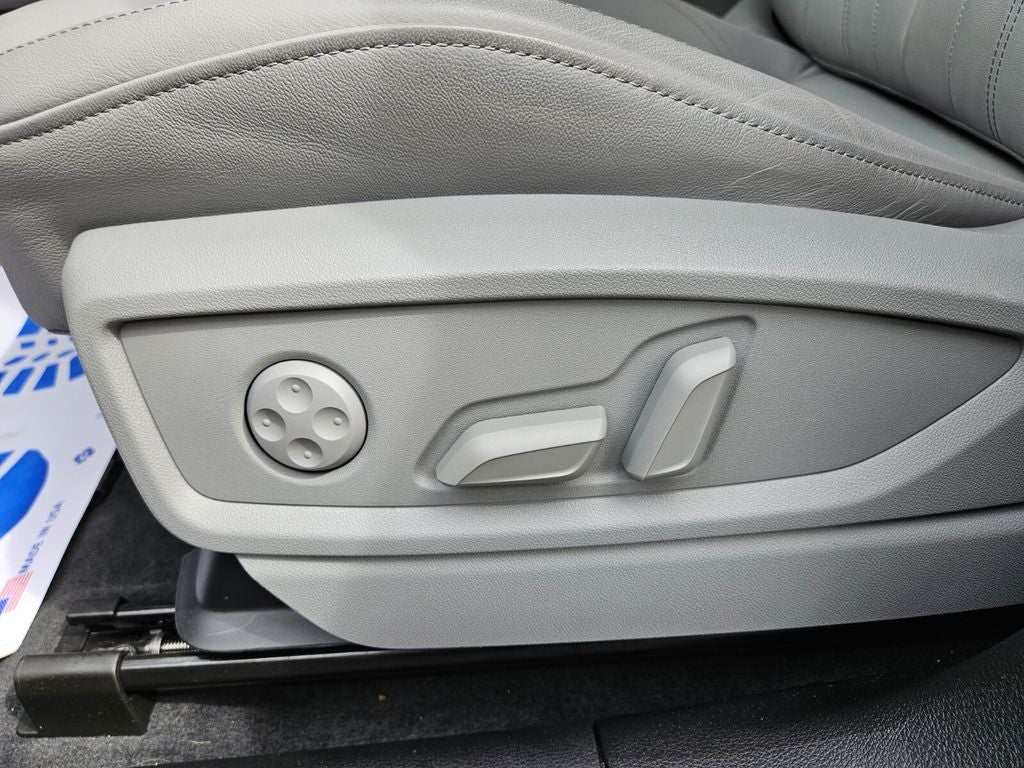 2024 Audi Q5 45 S line Premium quattro