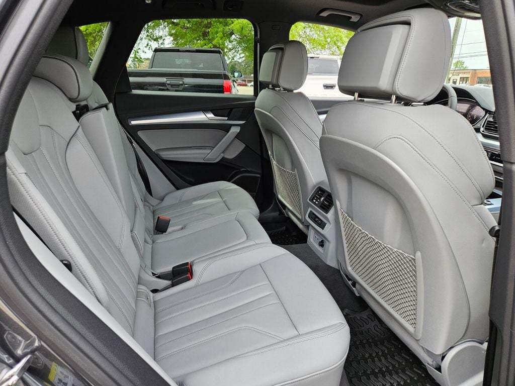 2024 Audi Q5 45 S line Premium quattro